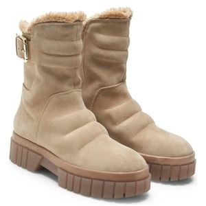Free People Fable Faux Fur Lined Boot Size 8 Sand Suede
